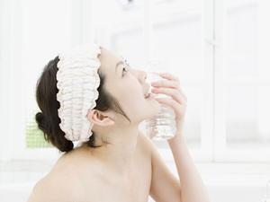 池袋でまつげエクステを受けられます