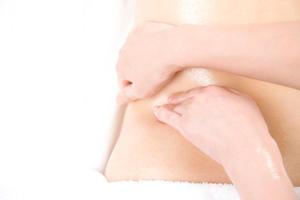 サロン＆クリニックBEST3で全身脱毛