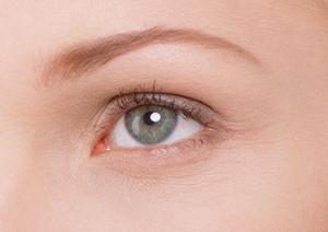 堺市インプラントで理想的な歯に仕上げる